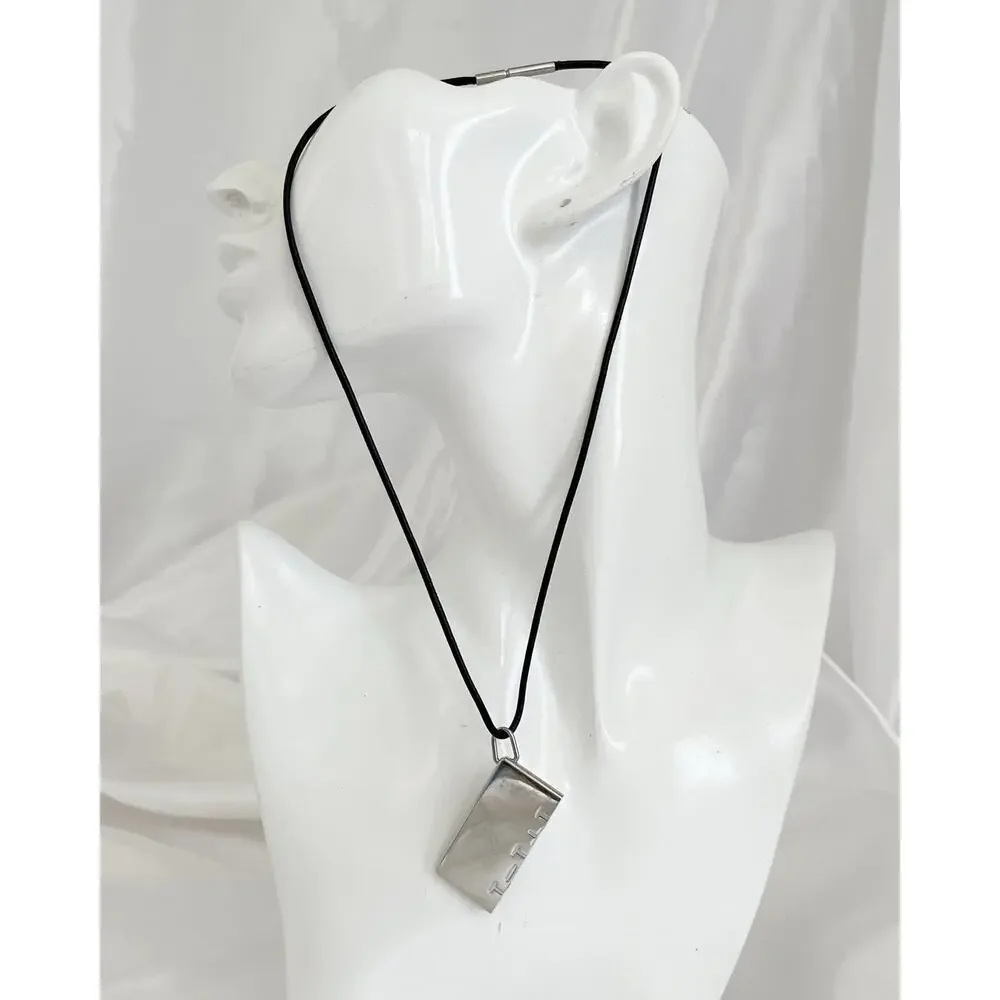 HERMÈS Symbole Amour Pendant Necklace Leather Pre Owned